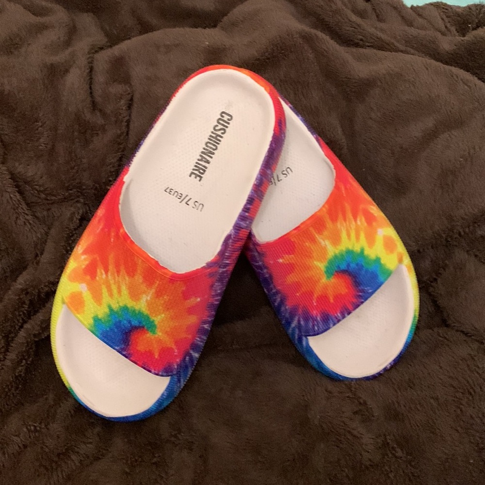 Cushionaire Slides